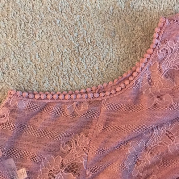 👄Lace👄 - Picture 3 of 4